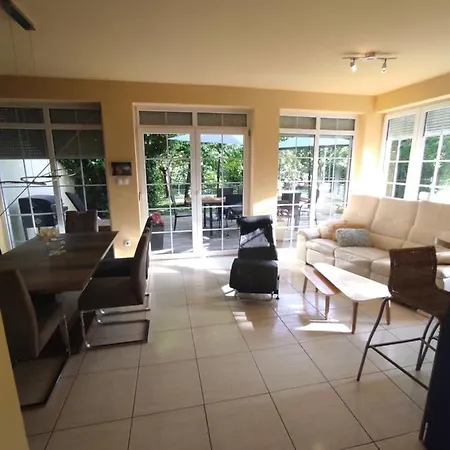 Benaja Swiss Nyaralohaz *